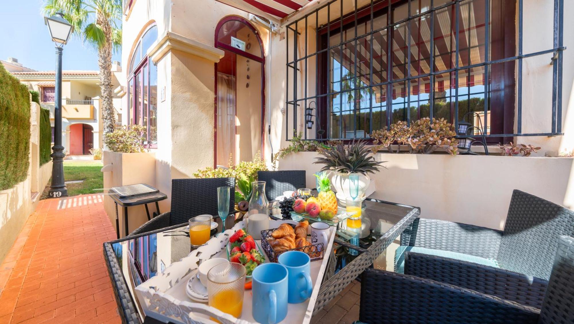 Club Salino Hideaway-Your Peaceful Retreat With Pool In Torrevieja Exterior foto